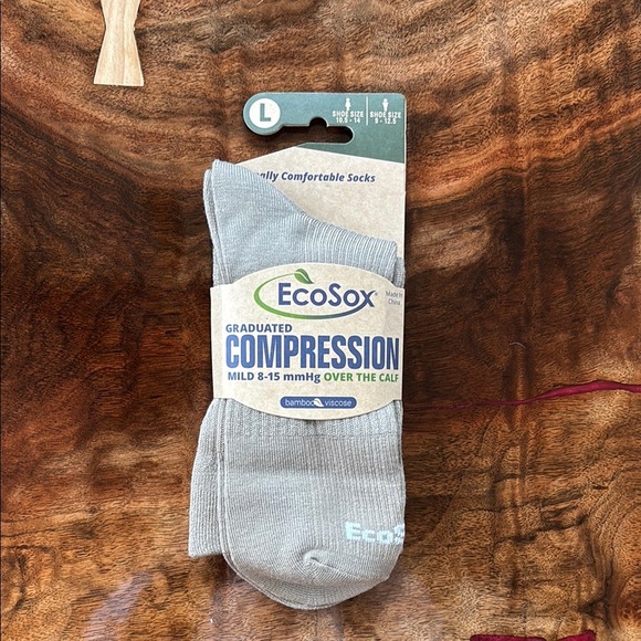 NWT EcoSox compression socks - Picture 1 of 4